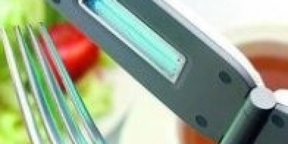 Zadro Nano UV Disinfection Scanner: Escanea y desinfecta tus cubiertos