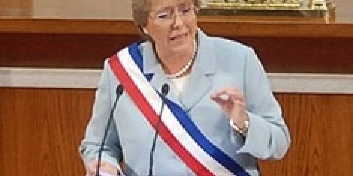Computadores y conectividad en el discurso presidencial de Michelle Bachelet