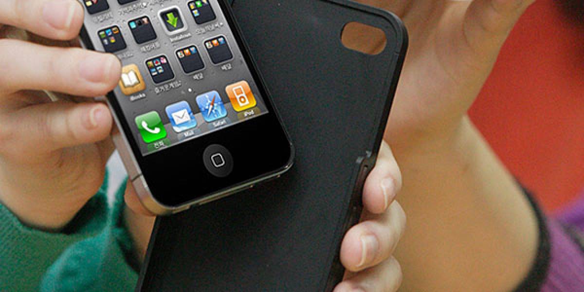 KT lanza WiMax Sleeve 4G para iPhone 4