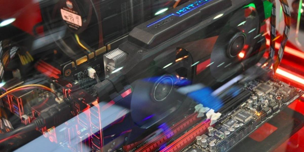 CTX2011: ASUS no se queda atrás con Mars II y Matrix GTX580
