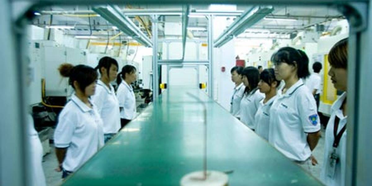 Nuevo suicidio enluta las fábricas de Foxconn
