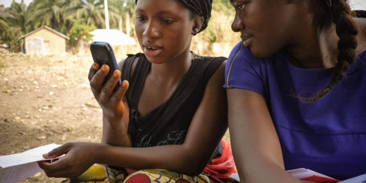 Noreste de Nigeria lleva una semana sin celular para combatir a grupo fundamentalista