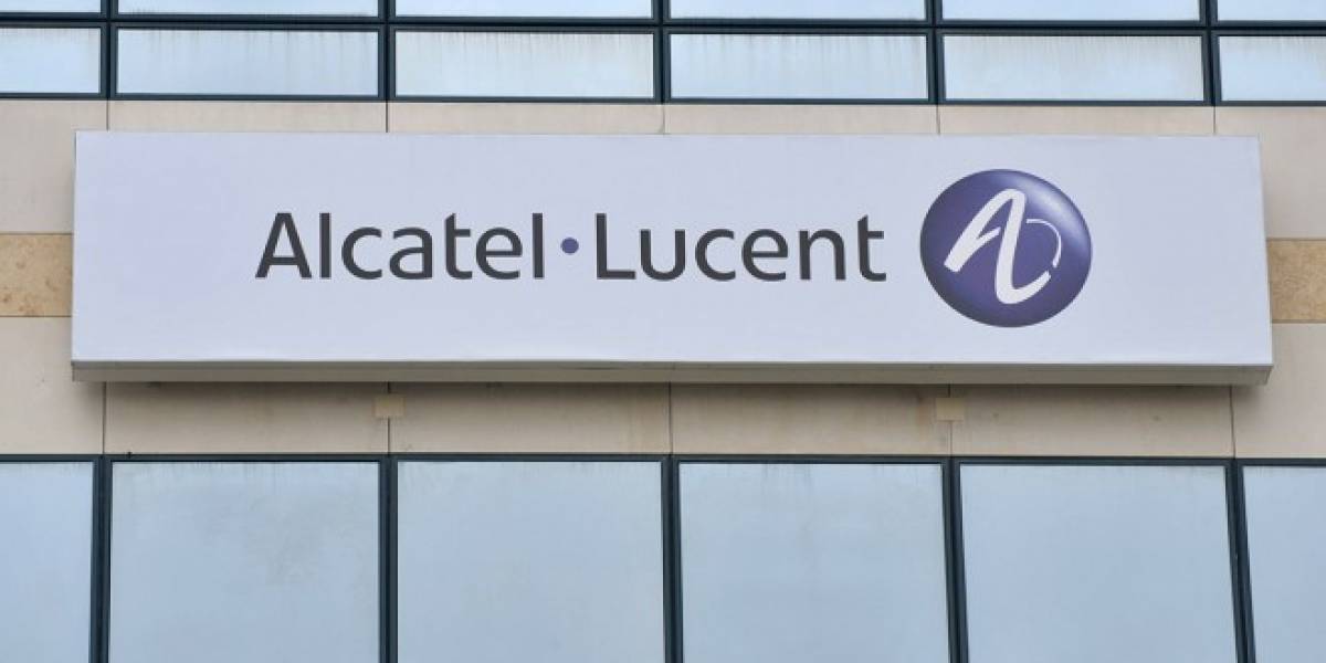 Nokia compra Alcatel-Lucent para competir en el mercado de redes