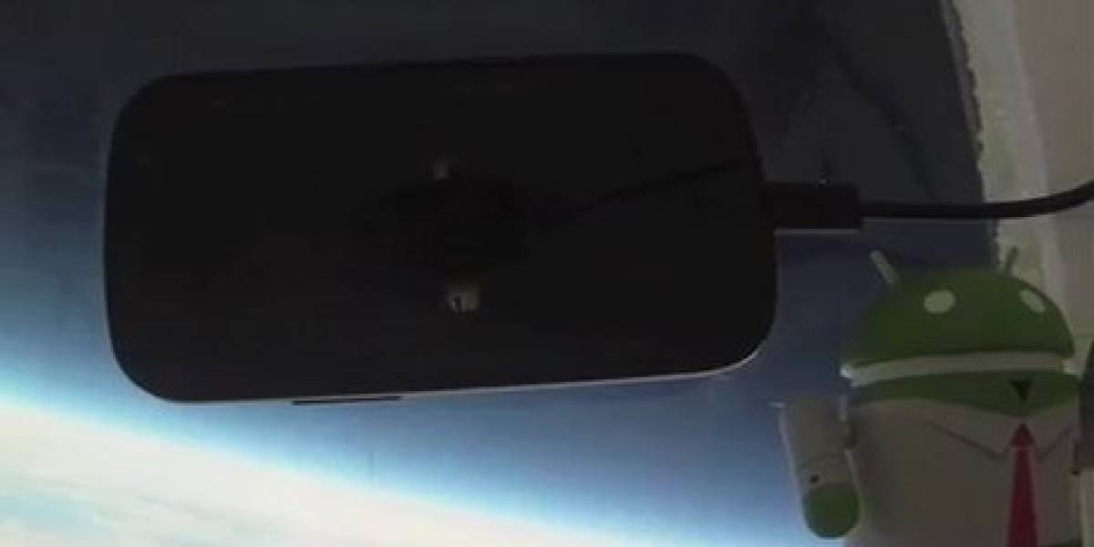 Google lanza un Nexus S al espacio (Video)