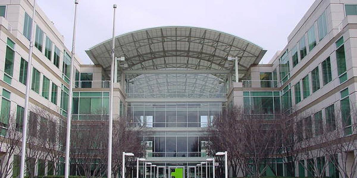 Acciones de Apple costarían 500 dólares