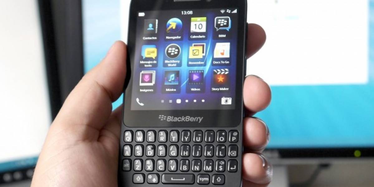 BlackBerry deja temporalmente de compartir su plataforma de mensajes con sus competidores