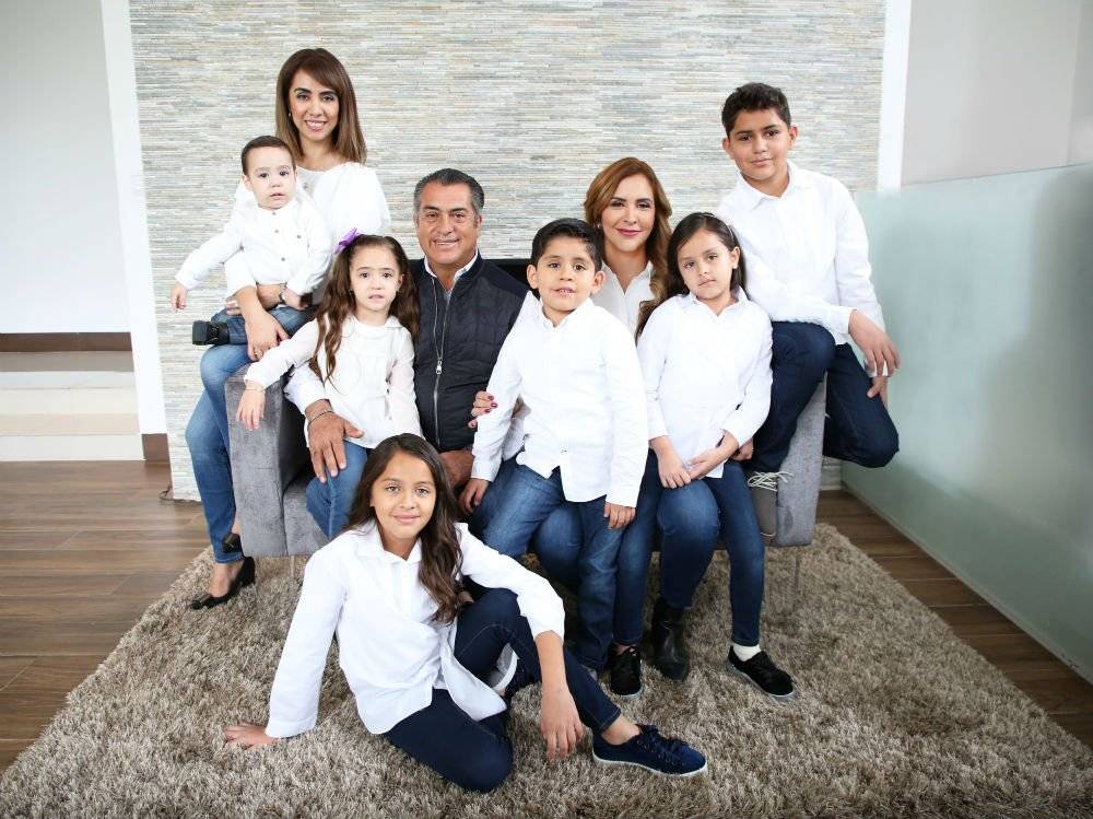 Bronco Familia
