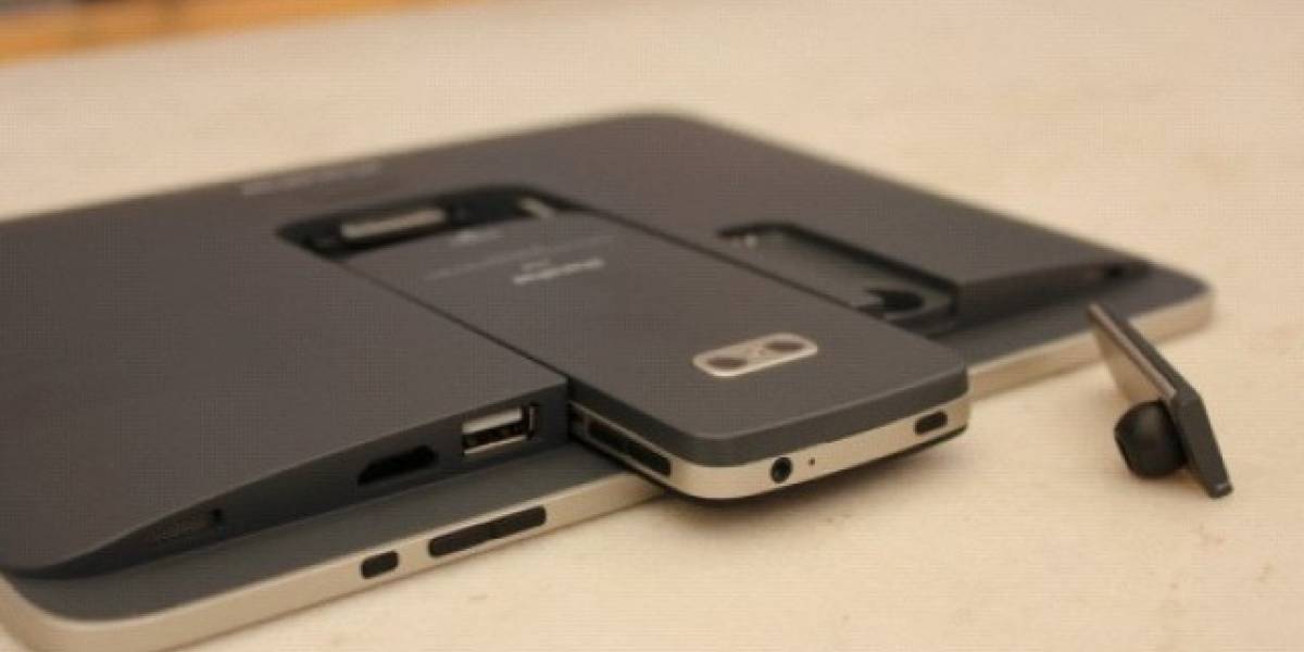 Computex 2011: Presentan el TransPhone, un rival para el PadPhone