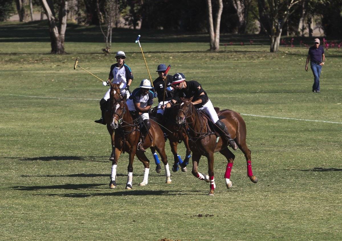 El equipo de Grey Goose ante Palermo en la final.