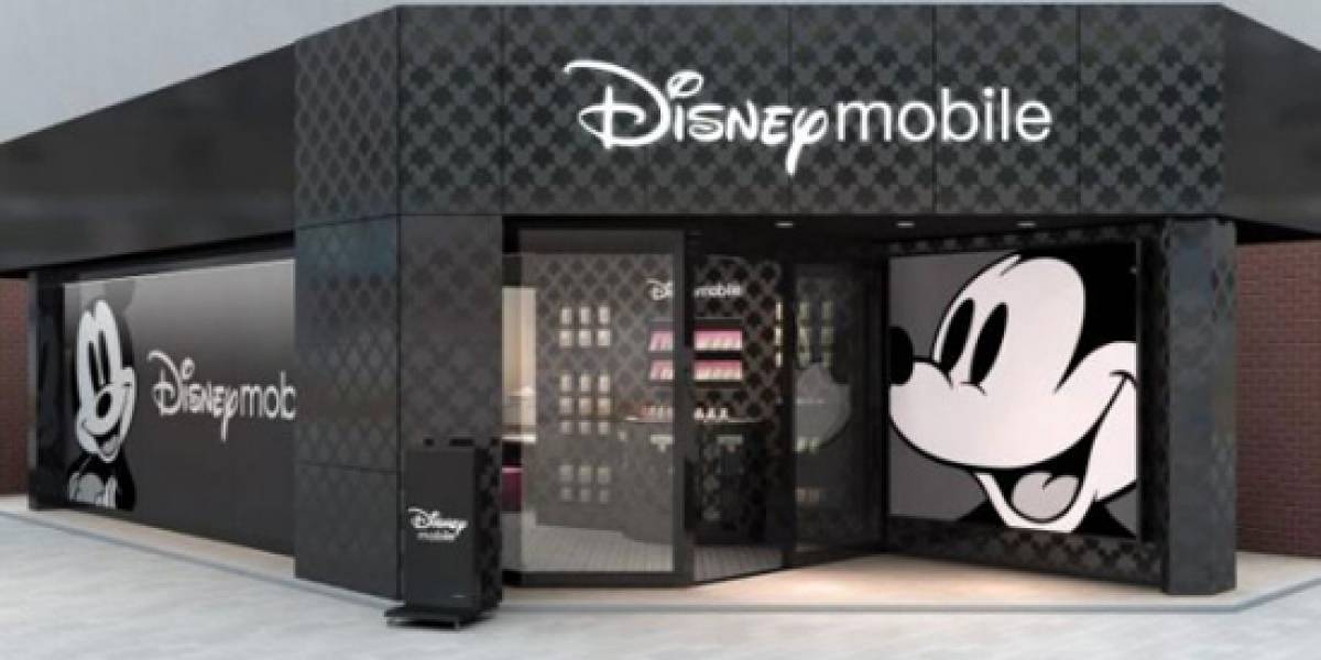 Disney abre tienda de móviles en Tokio