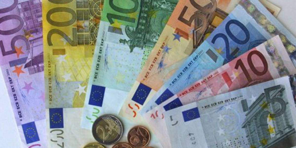 España: Ya es posible ingresar cheques desde el smartphone