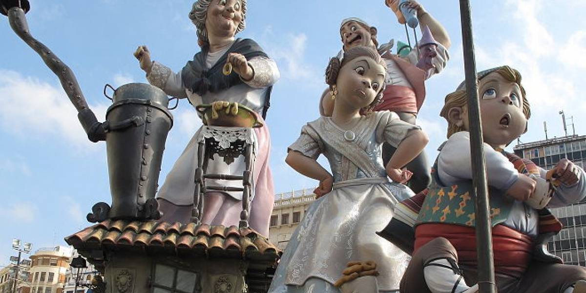 España: La Falla de Na Jordana en tu móvil