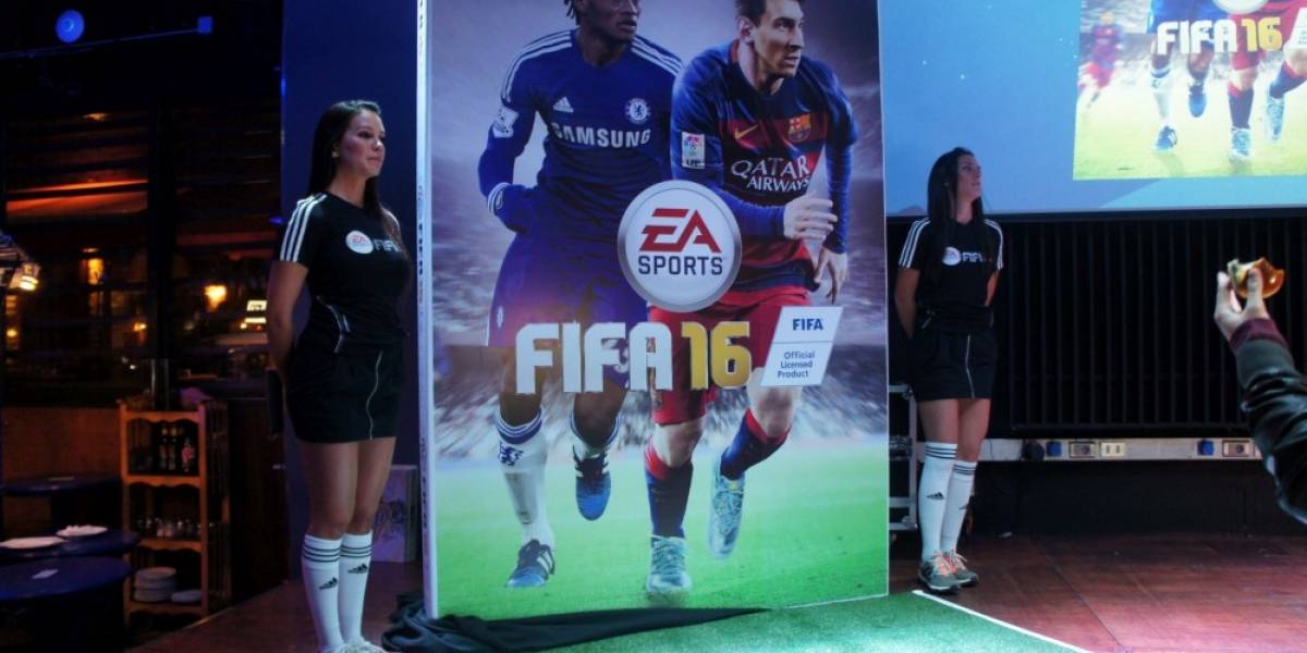 Juan Cuadrado acompañará a Messi en la portada de FIFA 16