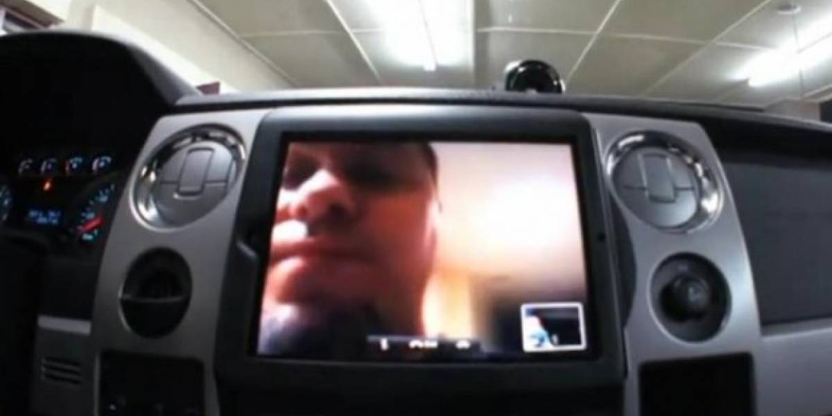 El iPad 2 sirve hasta para tunear un auto