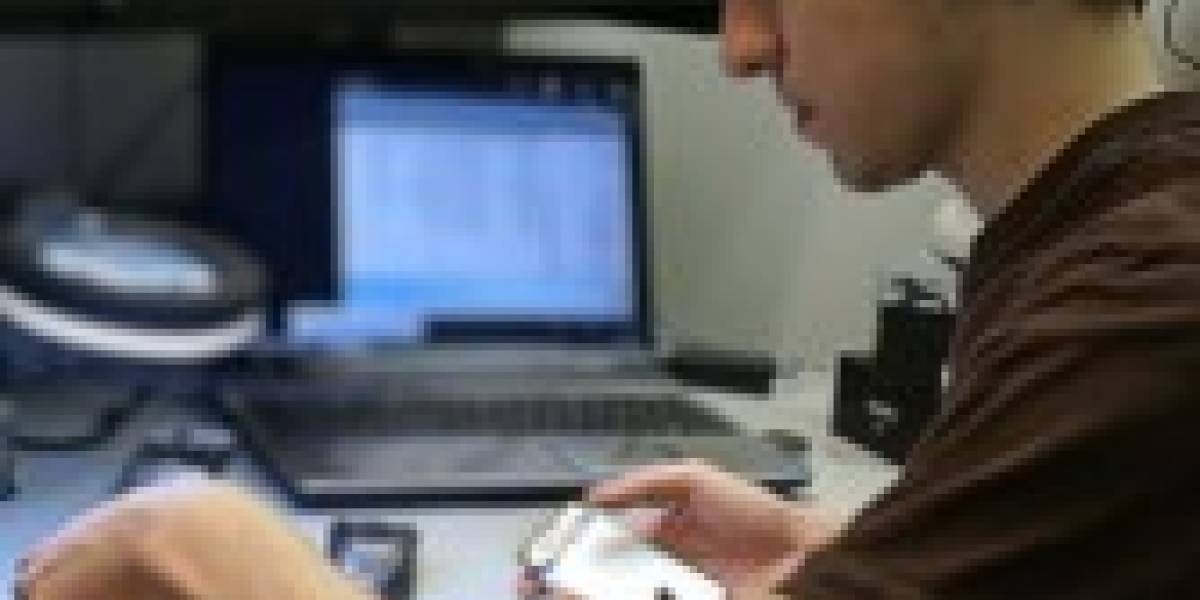 GeoHot pide hacer conocer su batalla en medios, cierra primeras donaciones