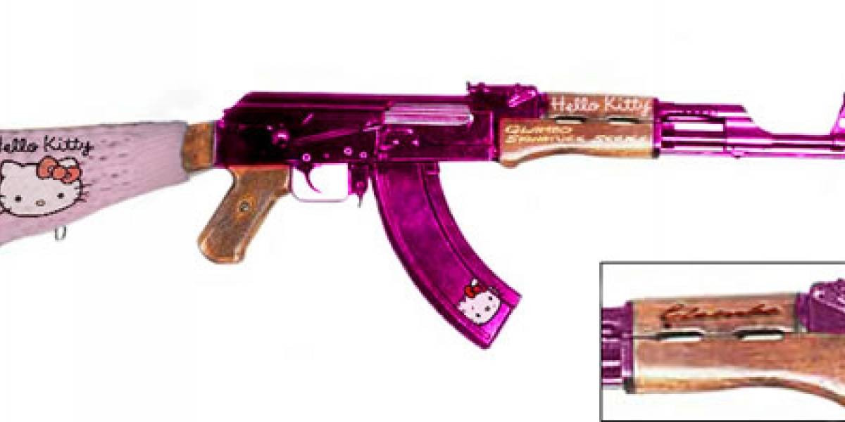 Impresentable: Fusil AK-47 de Hello Kitty