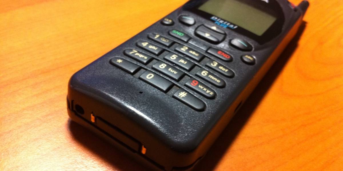 Nokia 2160: El inicio del gran éxito de Nokia hacia fines de los 90'