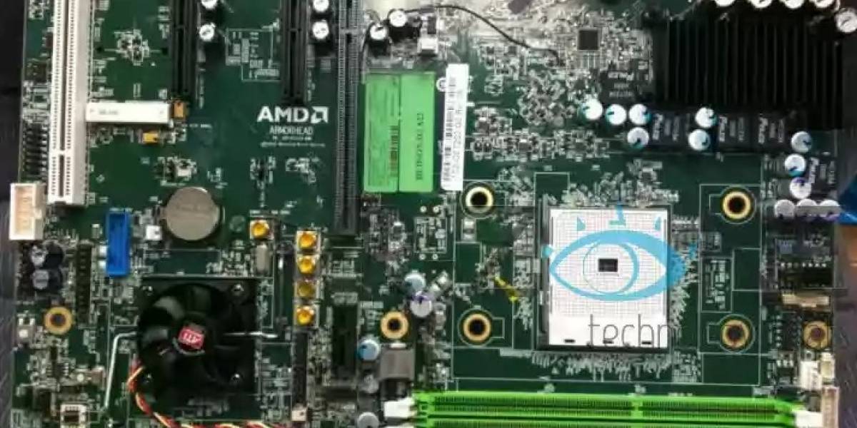 Se filtra imagen de tarjeta madre AMD socket FM1