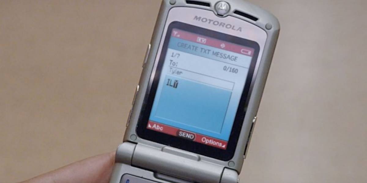 Lenovo revive al Motorola RAZR para presentación de nuevos smartphones