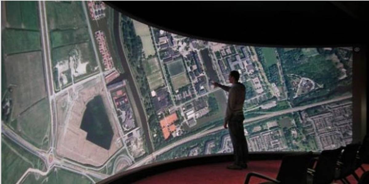 Esta es la pantalla táctil más grande del mundo