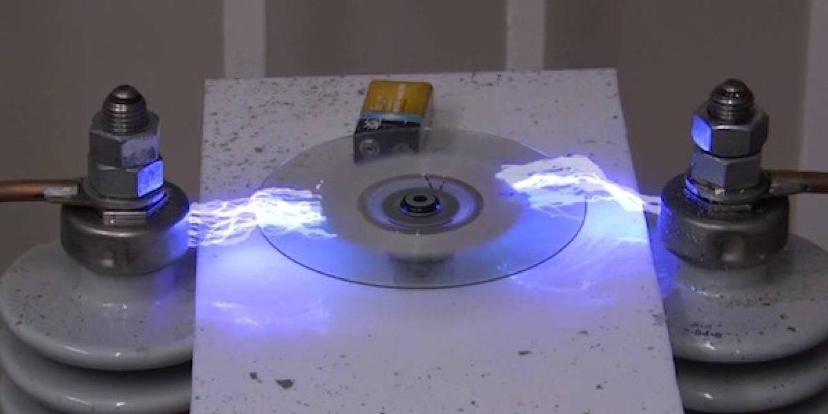 Borre su disco favorito con electricidad
