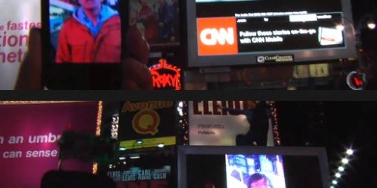 Hacker se toma pantallas de Times Square con su iPhone (Bueno, no)