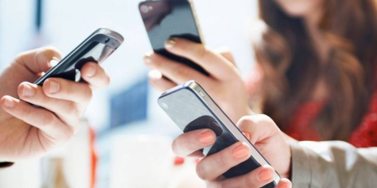 Nueve millones de mexicanos cambiaron de compañía celular en 2015