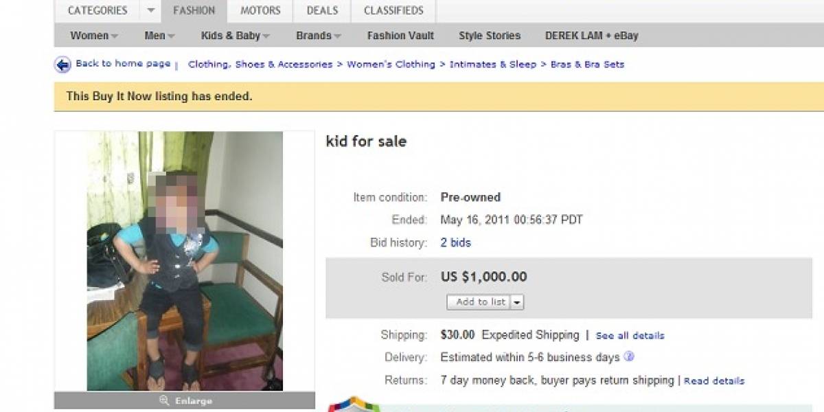 Niña a la venta en eBay