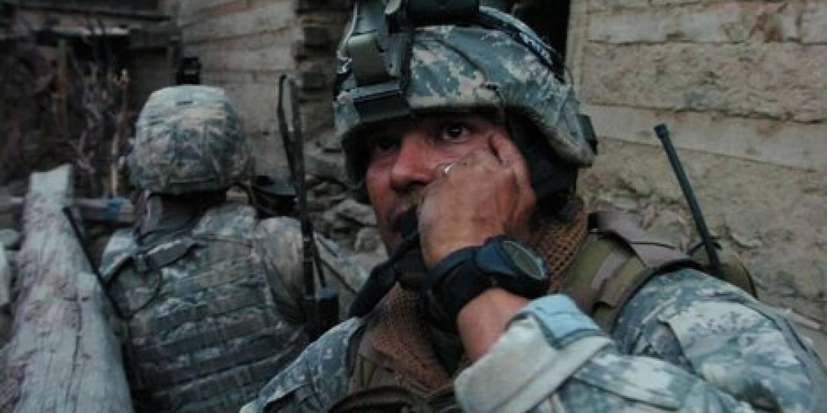 Suspenden del trabajo a mamá de soldado por contestar su llamada