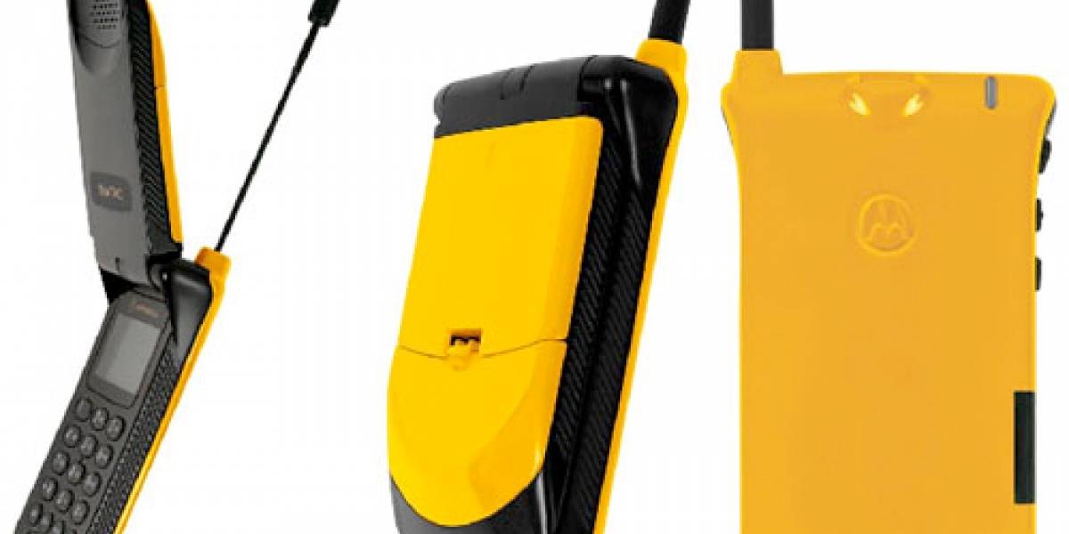 Antiguos Motorola StarTAC vuelven reciclados y amarillos