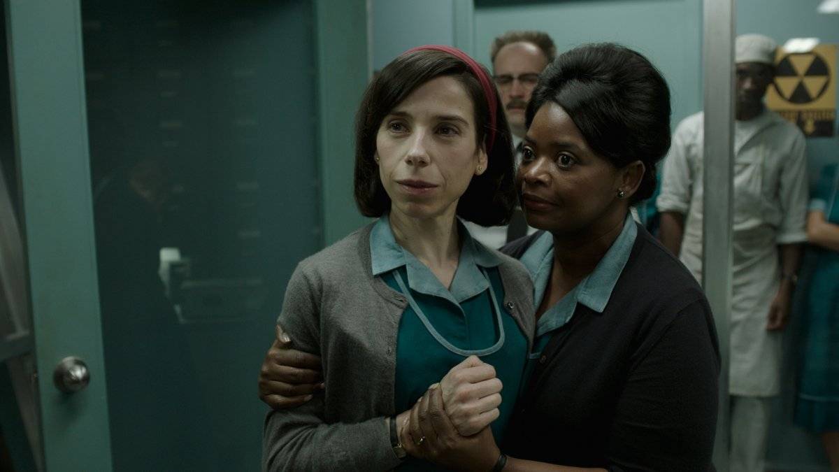 Sally Hawkins (Elisa), y Octavia Spencer (Zelda) en una escena de la película. fe