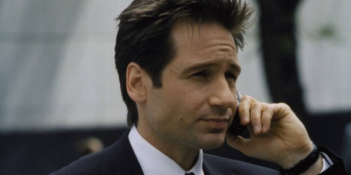 Mulder y Scully utilizan teléfonos Nexus en nuevos capítulos de X-Files