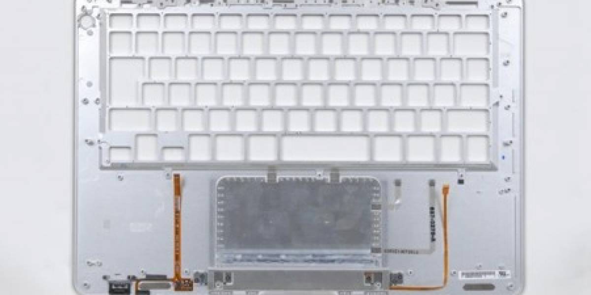 Ingenieros japoneses enjuician diseño interior del MacBook Air