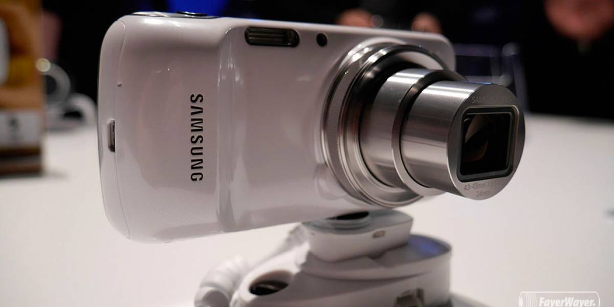 Samsung anuncia el Galaxy S4 zoom