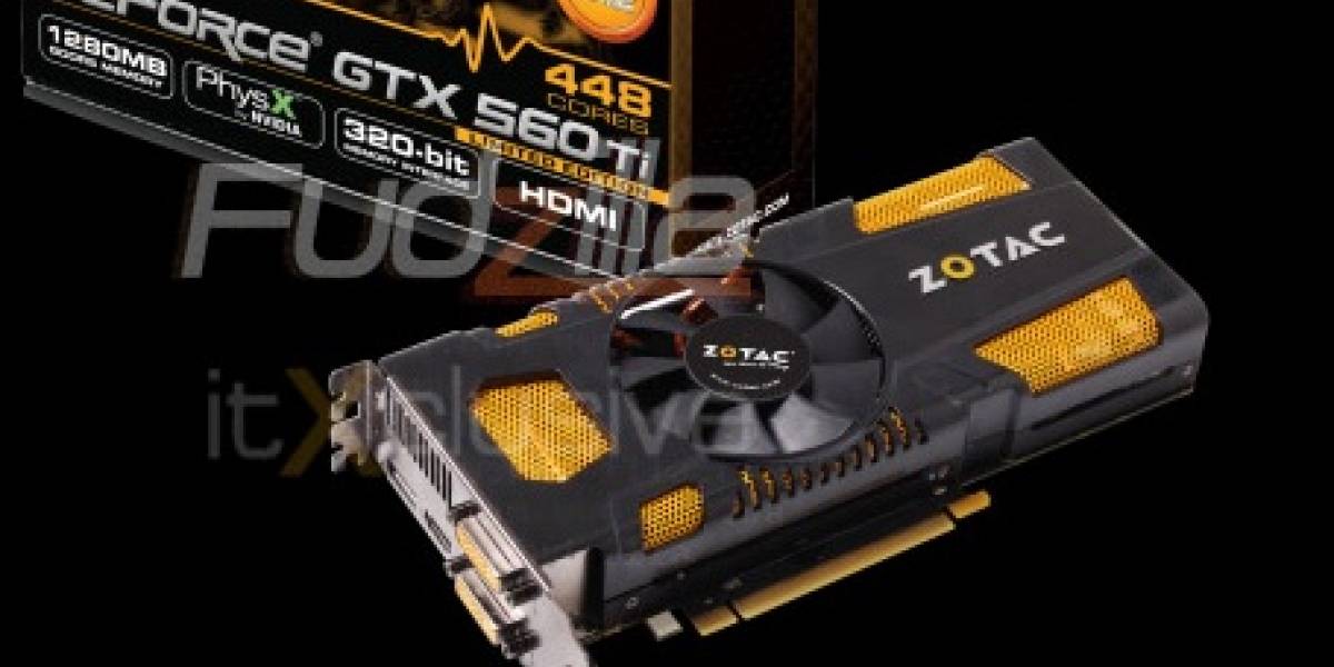 Zotac GTX 560 Ti 448 Cores posa para la cámara