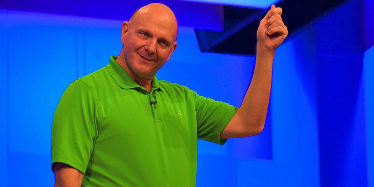 Steve Ballmer afirma que Android es "desordenado" y iOS "muy caro"