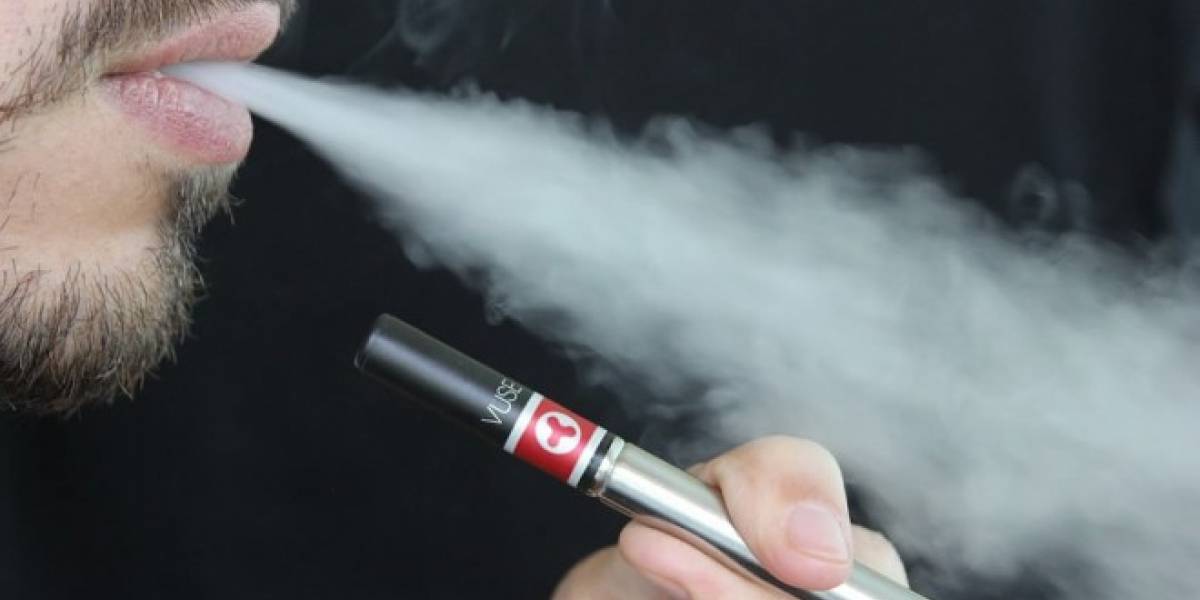 Encuentran dos cancerígenos en el vapor de los cigarros electrónicos