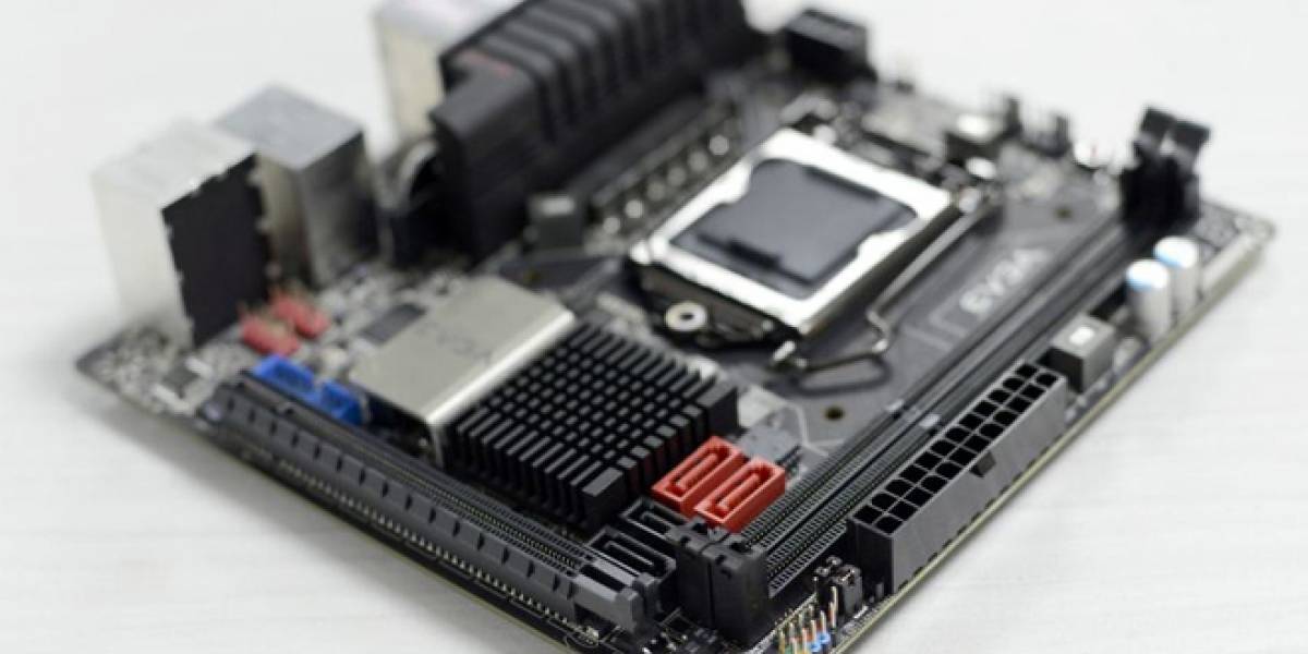EVGA muestra placa madre mini-ITX lista para el overclock