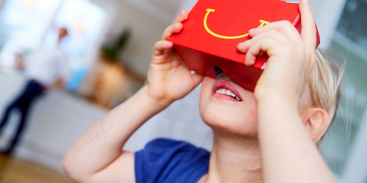 McDonald's convertirá la Cajita Feliz en lentes de realidad virtual