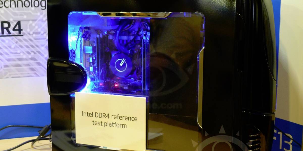 Intel muestra su microprocesador Haswell-E equipado con 32GB de memoria DDR4