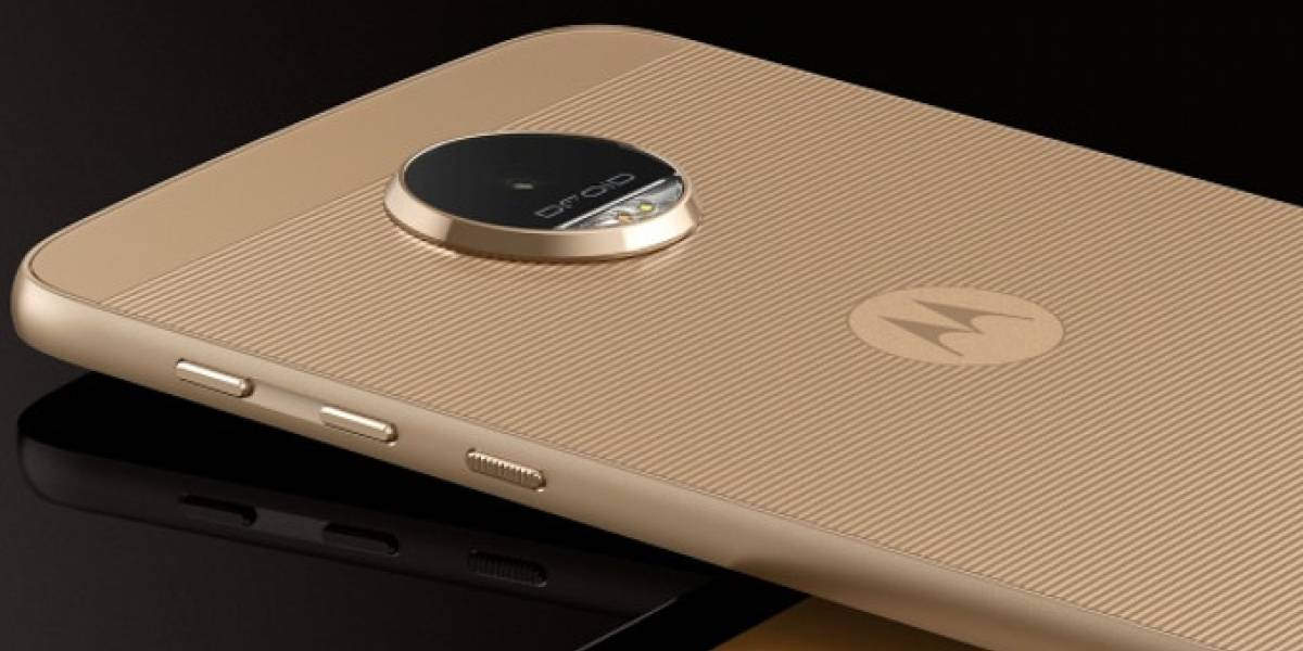 Confirmado: Al Moto Z2 Play le cortaron mucha batería
