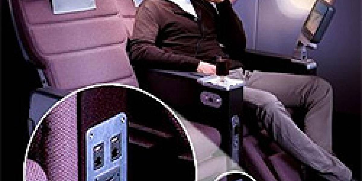 Qantas promete electricidad e internet en todos los asientos (a finales del 2008)