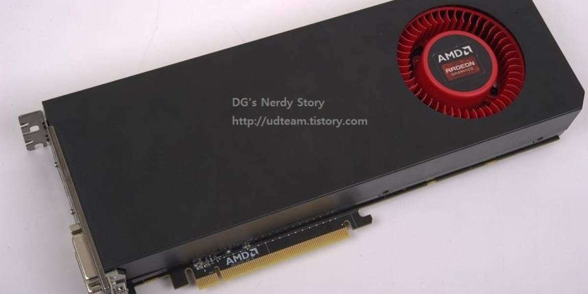 Más imágenes de la tarjeta de video AMD Radeon R9 290X “Hawaii XT”