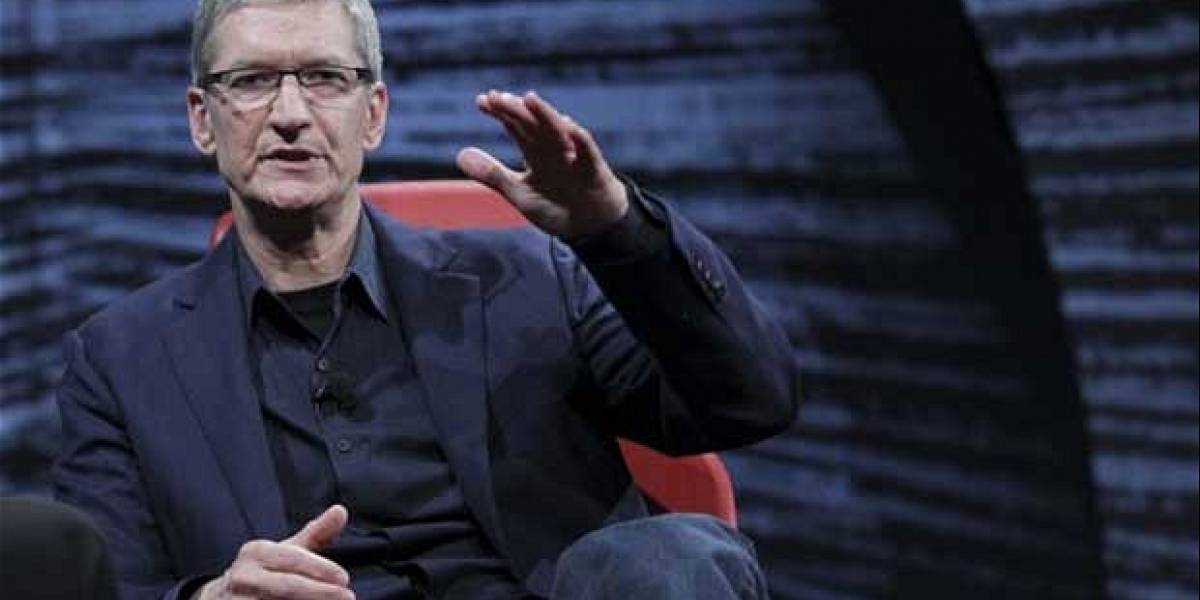 Tim Cook: "No necesitamos convertirnos en un operador móvil"