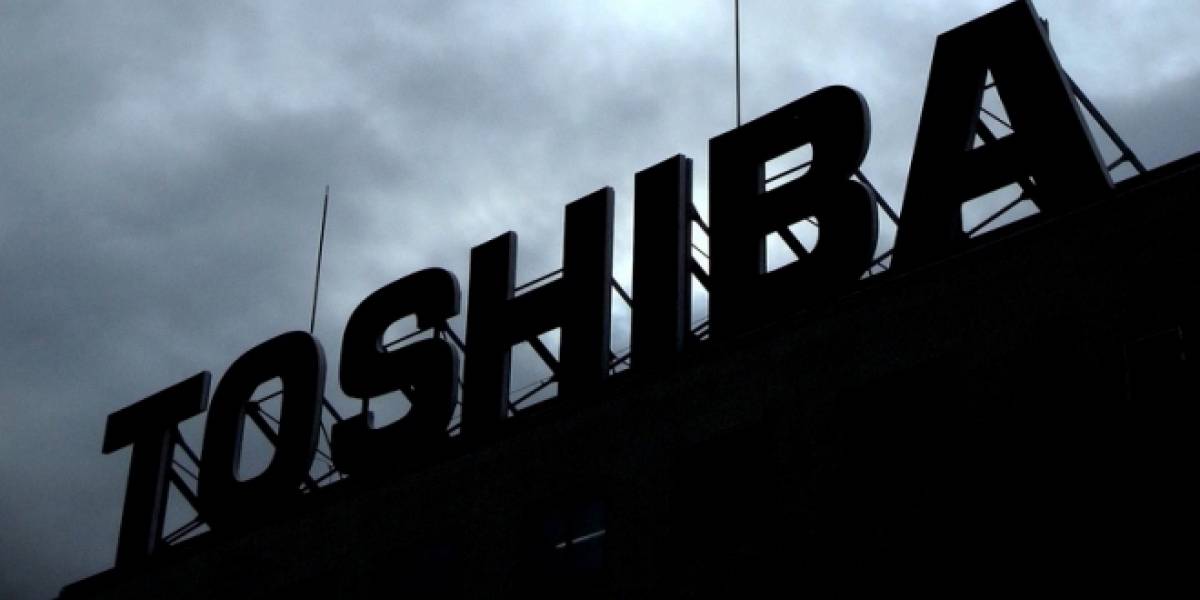 A un año de las inundaciones, Toshiba reabre planta de chips en Tailandia