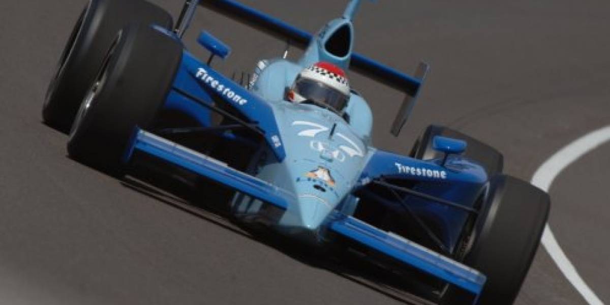 Indy 500: Se cayó Linux