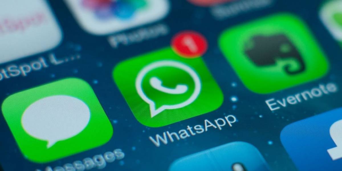 WhatsApp es, por lejos, la aplicación más ocupada por los chilenos