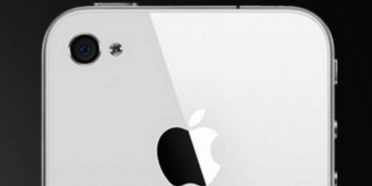 Operador Ruso trata de "dictatorial" la conducta de Apple sobre el iPhone