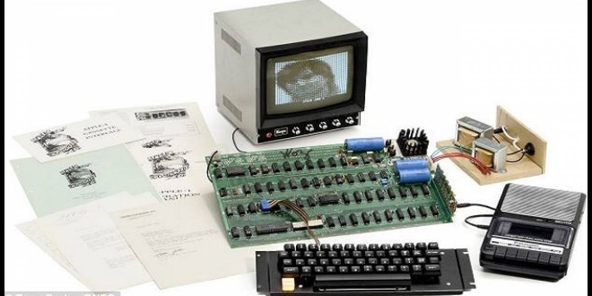 Una computadora Apple I, con la firma de Steve Wozniak, será subastada