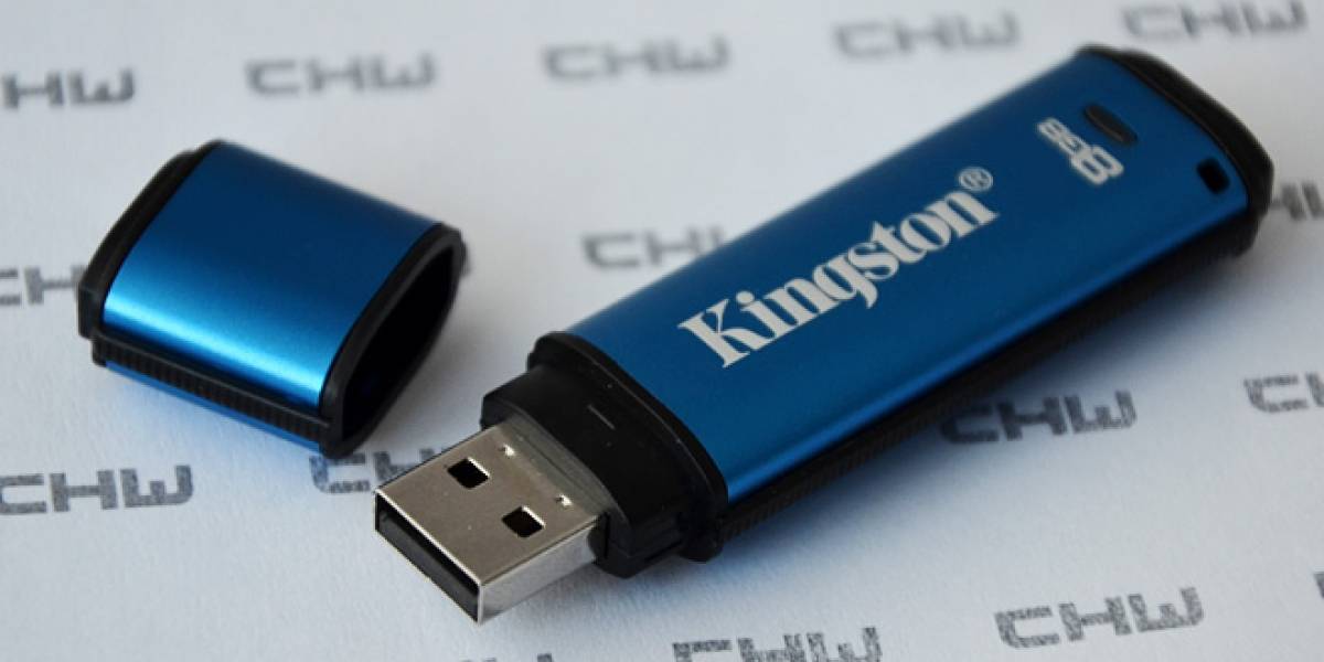 Kingston DataTraveler Vault Privacy Edition 8GB